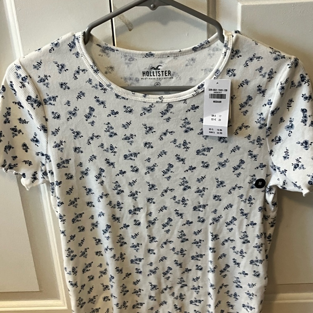 Hollister Top